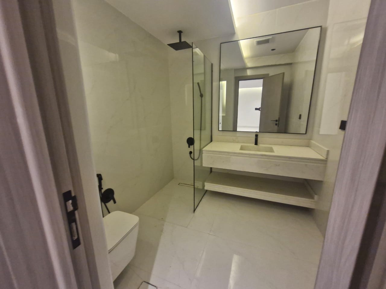 🏢 Lamaria Project | Luxury Apartment in Al Shohada District